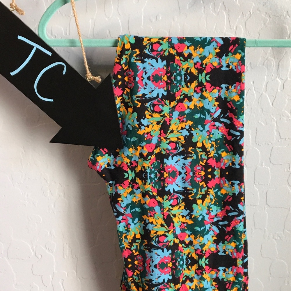 Lularoe Tall and Curvy leggings